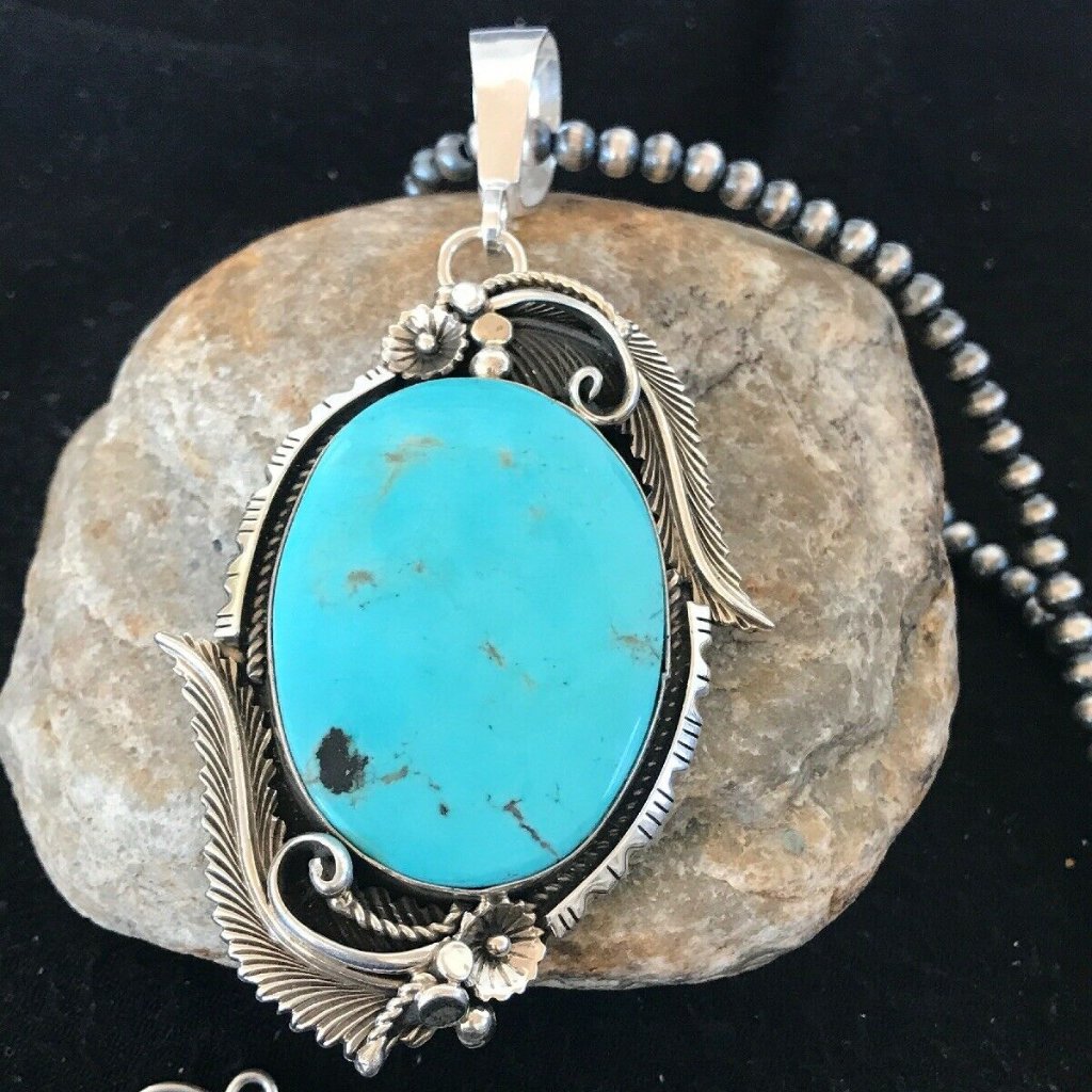 Navajo Pearls Sterling Silver Necklace Pendant L20